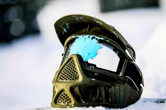 How To Clean The Thermal Lenses Of A Paintball Mask