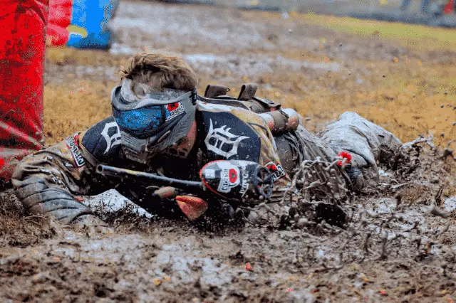 Precautions To Avoid Injury While Playing The Paintball In Rain